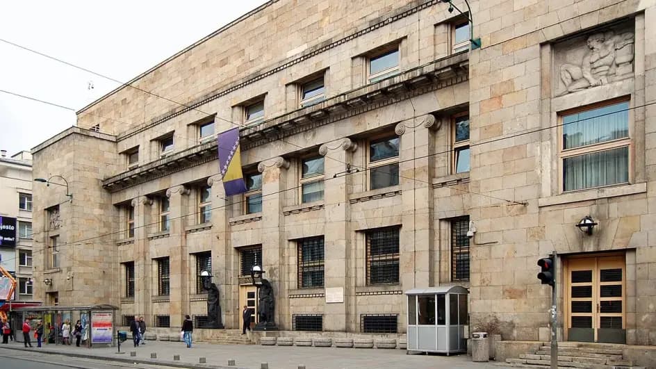 Devizne rezerve u maju veće za 40 miliona KM